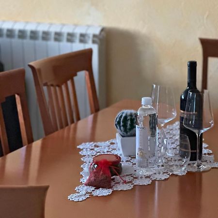 Apartment & Olive Oil Valuma Koper Luaran gambar