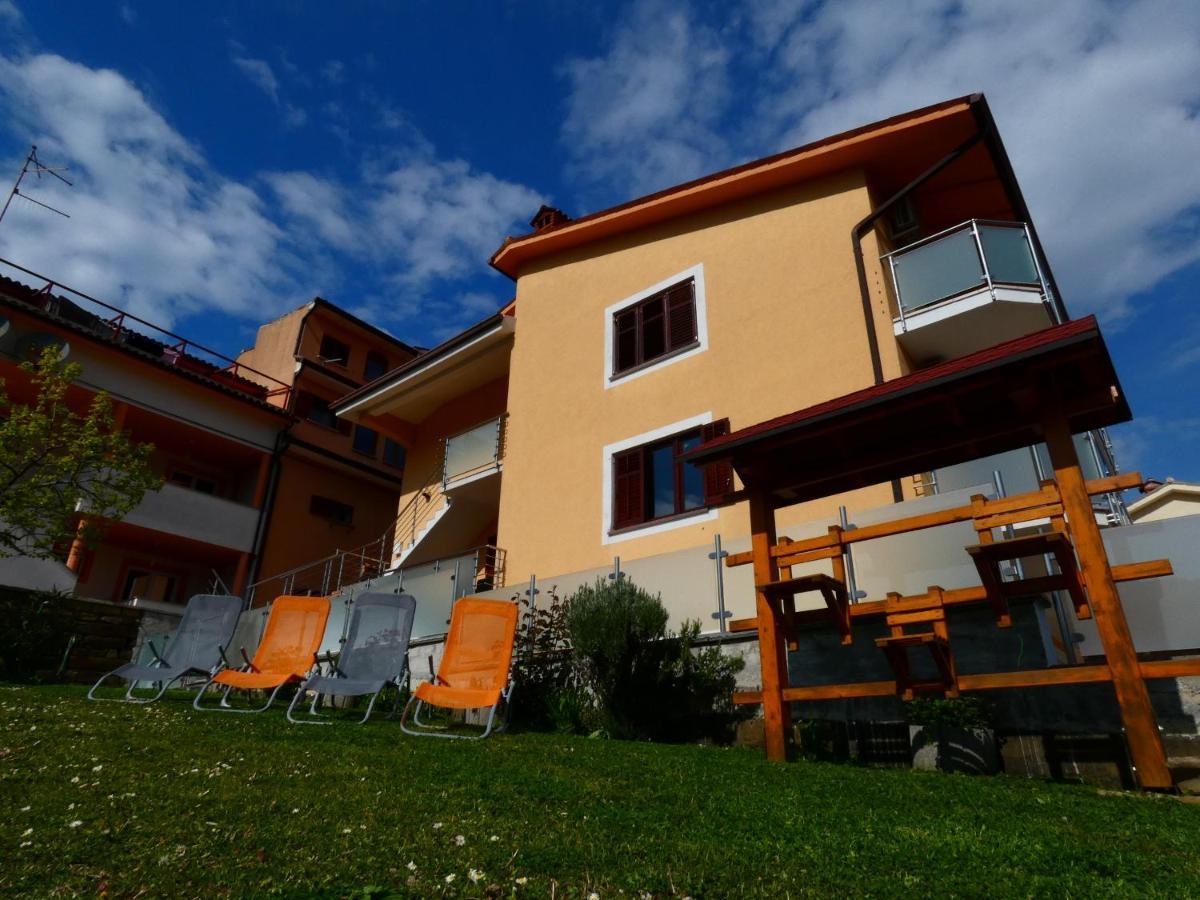 Apartment & Olive Oil Valuma Koper Luaran gambar